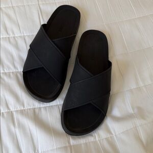 Steve Madden Black Slip-On Crisscross Slides